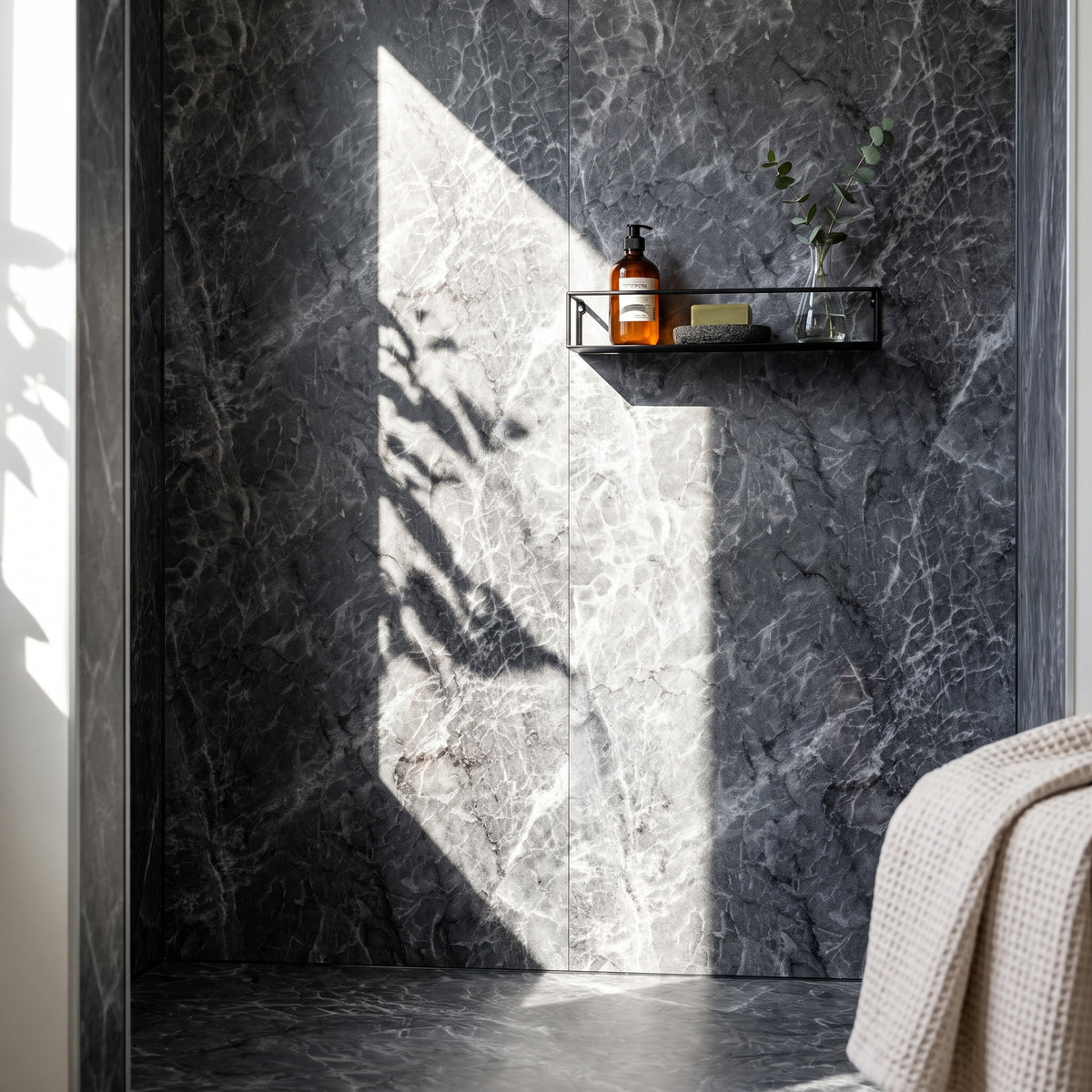 Hydraset Black Bonito Setlock 2400 x 1200