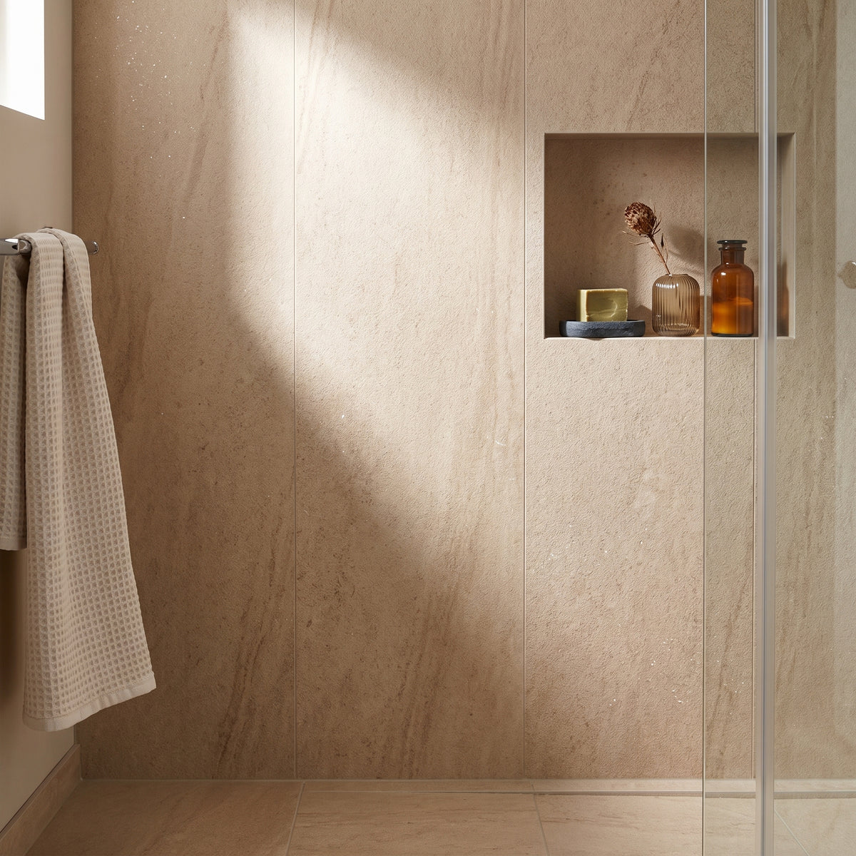 Hydraset New Sandstone Setlock 2400 x 1200