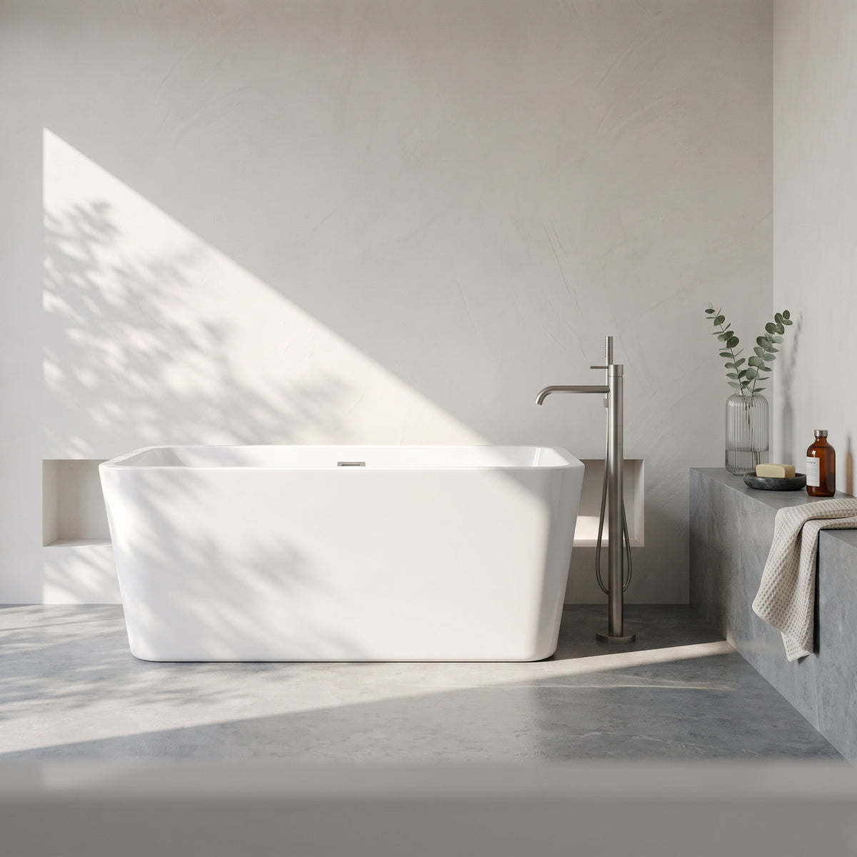 Fairford Torino 1615 x 720 x 580mm Freestanding Bath
