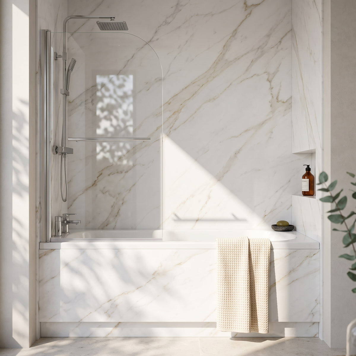 Fairford 6mm Radius Shower Bath Screen with Rail