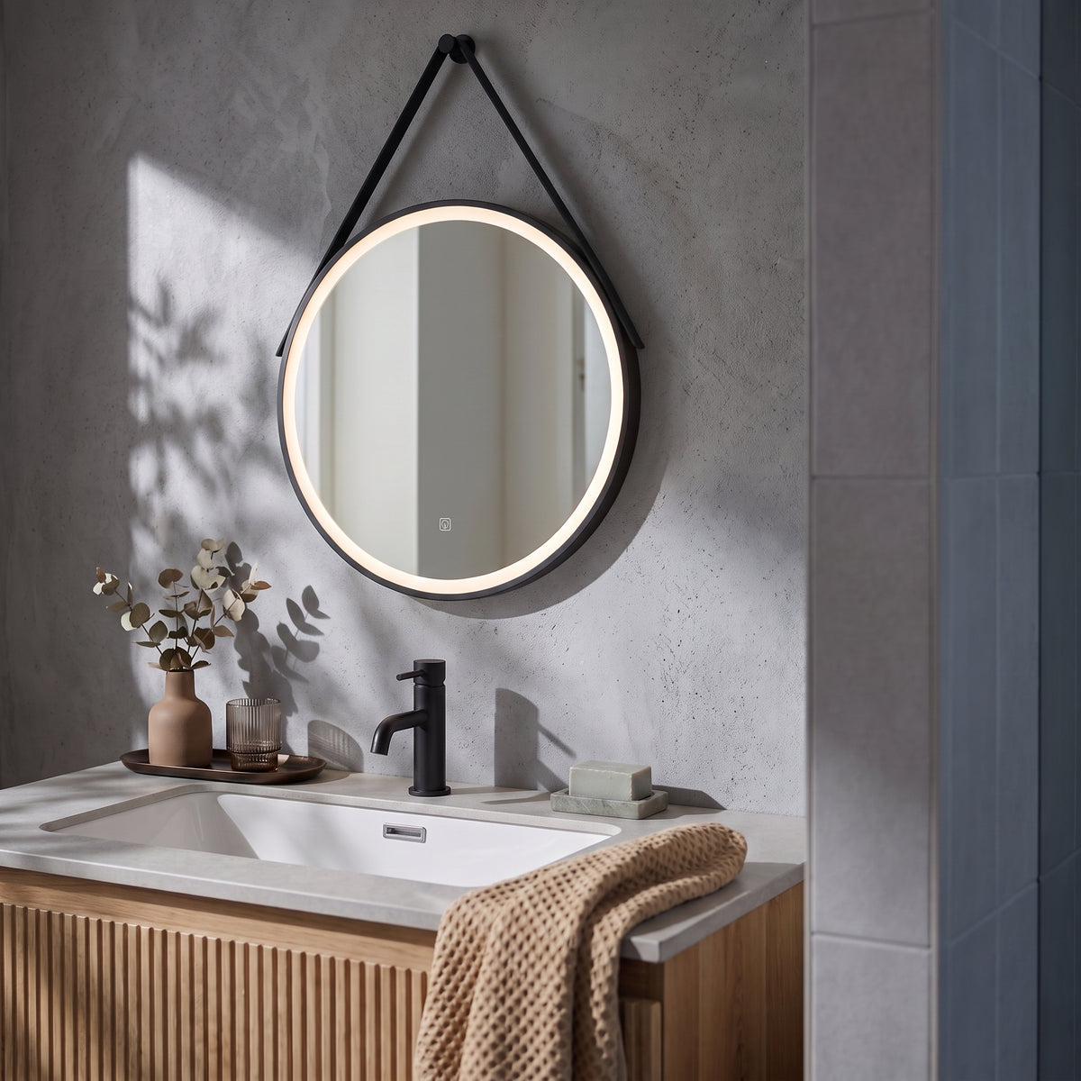 Fairford 600mm Round Matt Black Illuminated Mirror with Touch Sensor