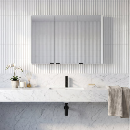 Fairford Ella 650 x 900mm 3 Door Cabinet