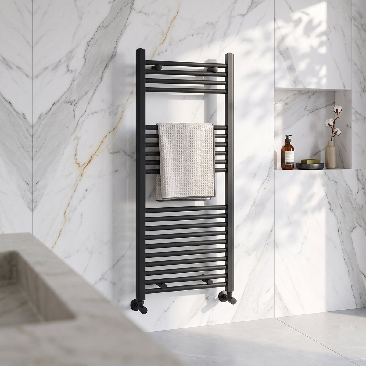 Fairford 400 x 1200mm Straight Matt Black Towel Rail