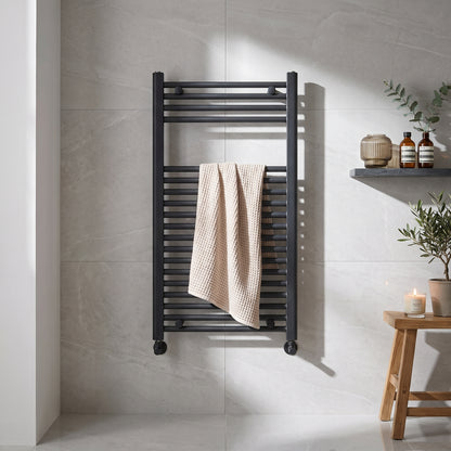 Fairford 400 x 800mm Straight Matt Black Towel Rail