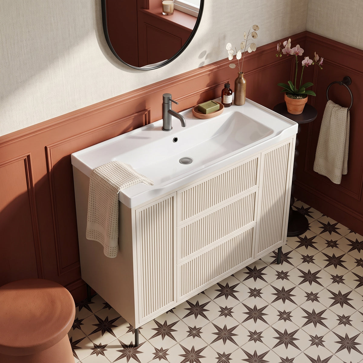 Fairford Elan Fluted Sandstone 1000mm Floorstanding Vanity Unit with Matt Black Legs