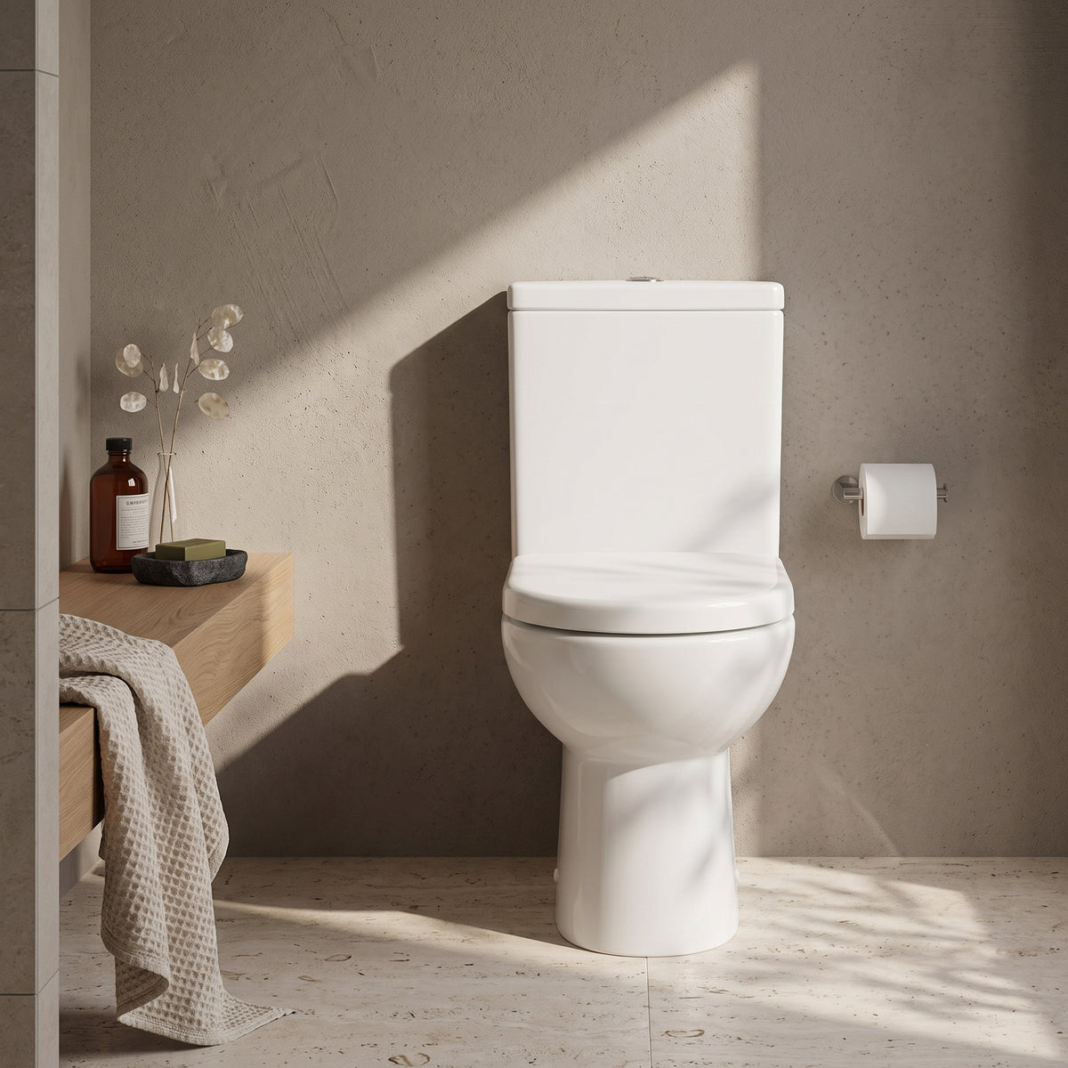 Fairford Kingsly Close Coupled Toilet