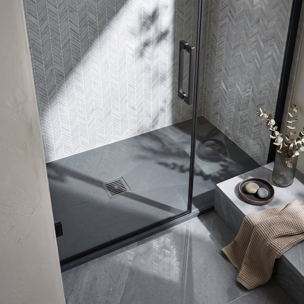 Fairford Rectangular Grey Slate Shower Tray, Center Waste-1400mm x 800mm