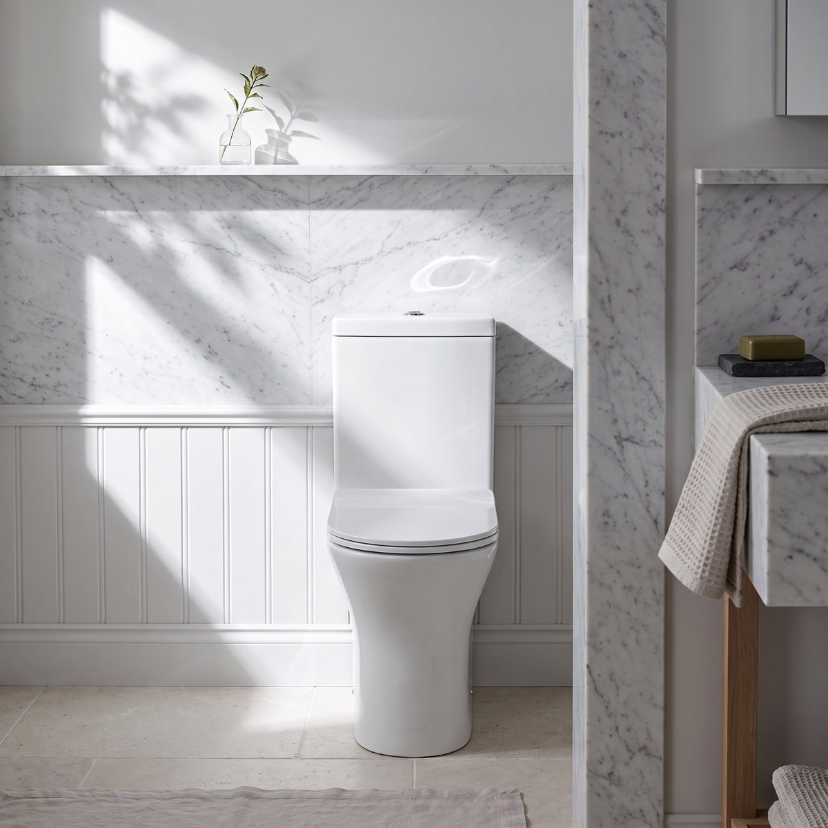 Fairford Tiene Rimless Close Coupled Toilet with Wrapover Soft Close Seat