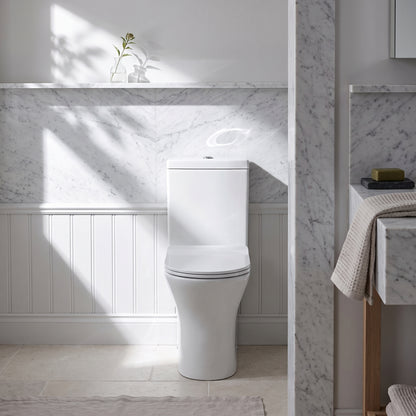 Fairford Tiene Rimless Close Coupled Toilet with Wrapover Soft Close Seat