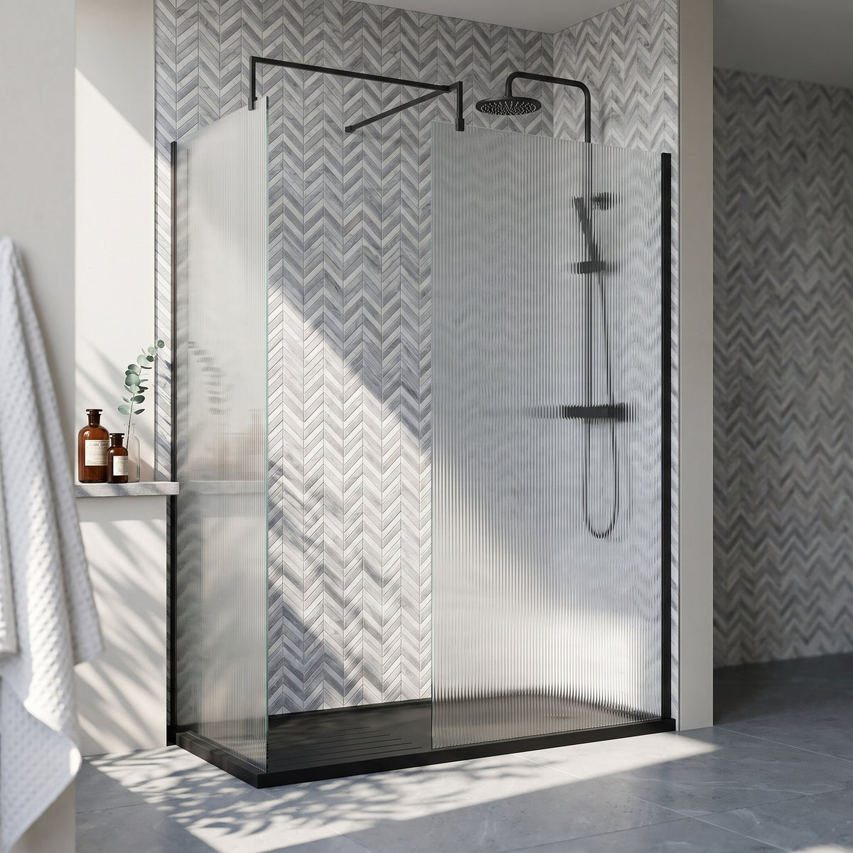 Fairford 1000mm Matt Black Fluted 8mm Wetroom Screen - 1850mm High