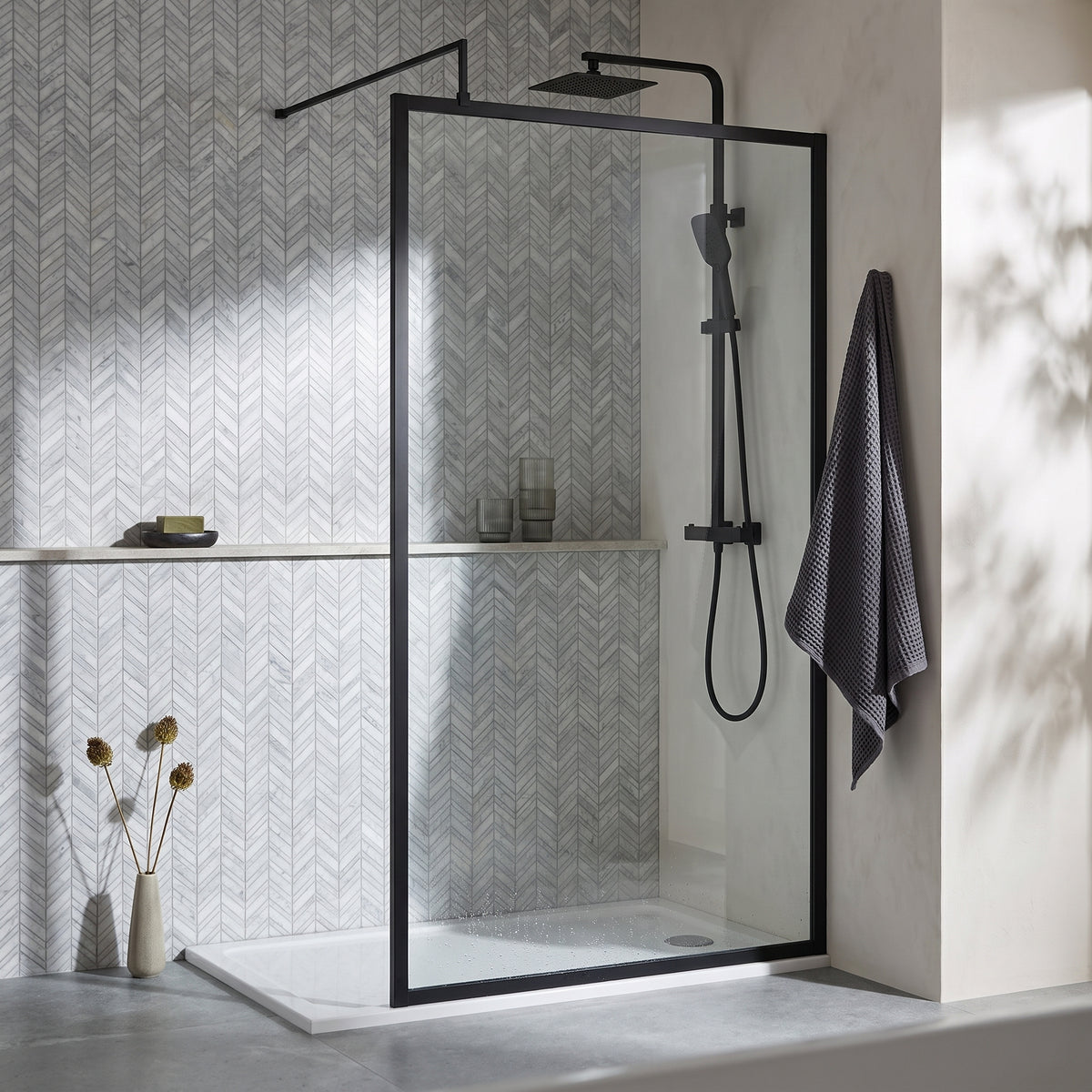 Fairford 1100mm Matt Black Fully Framed 8mm Wetroom Screen - 1850mm High