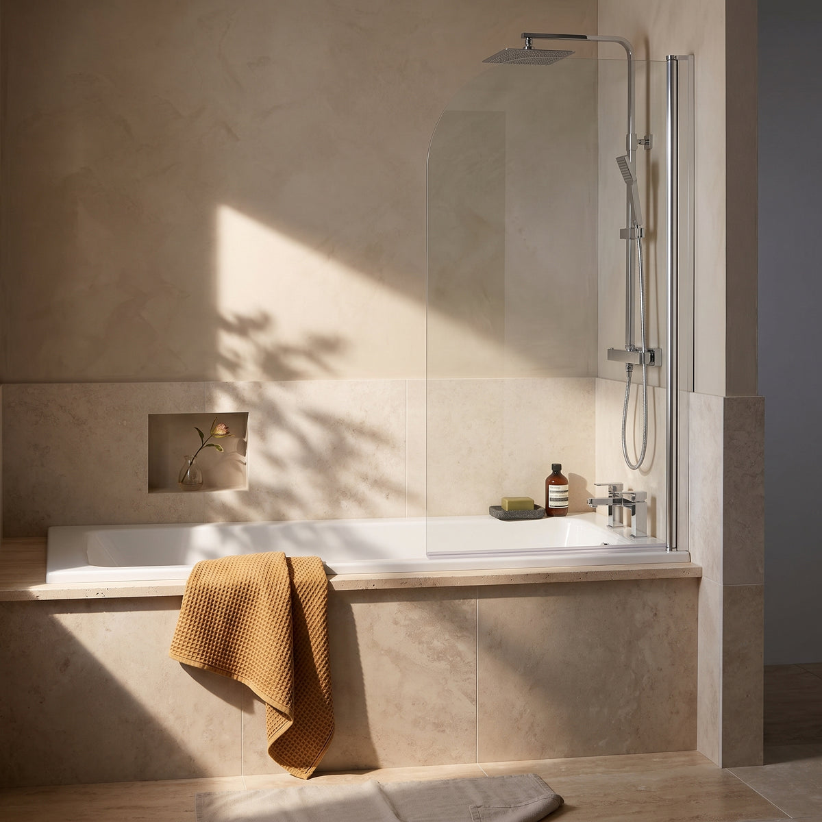 Fairford 6mm Radius Shower Bath Screen