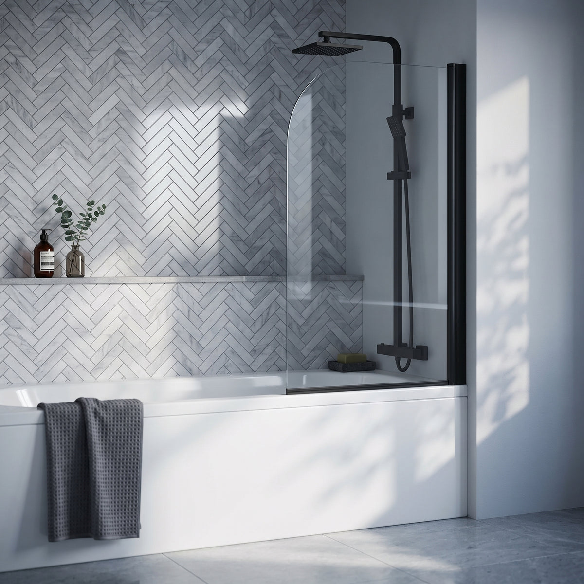 Fairford 6mm Radius Shower Bath Screen, Matt Black