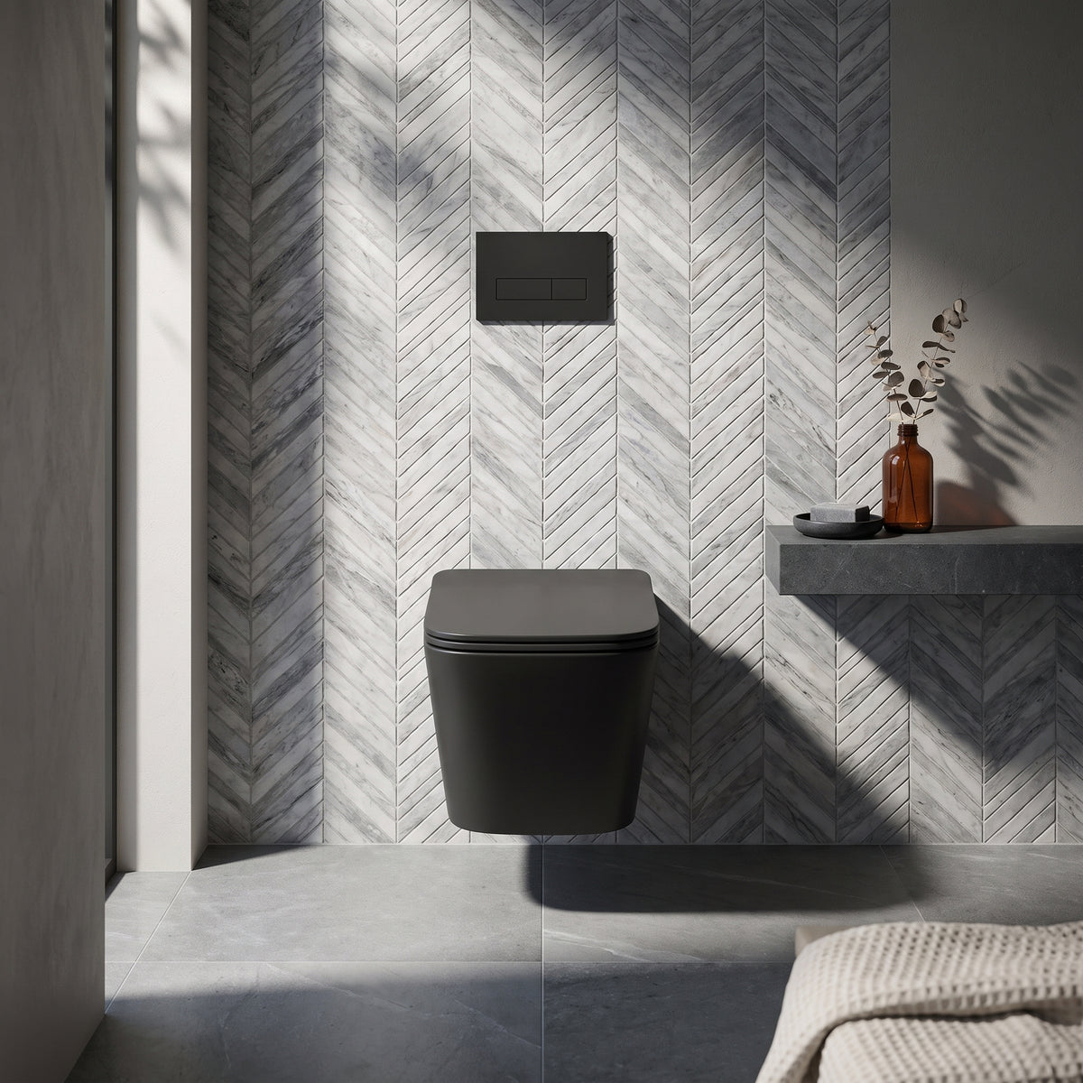 Nera Square Wall Hung Pan with Soft Close Seat
