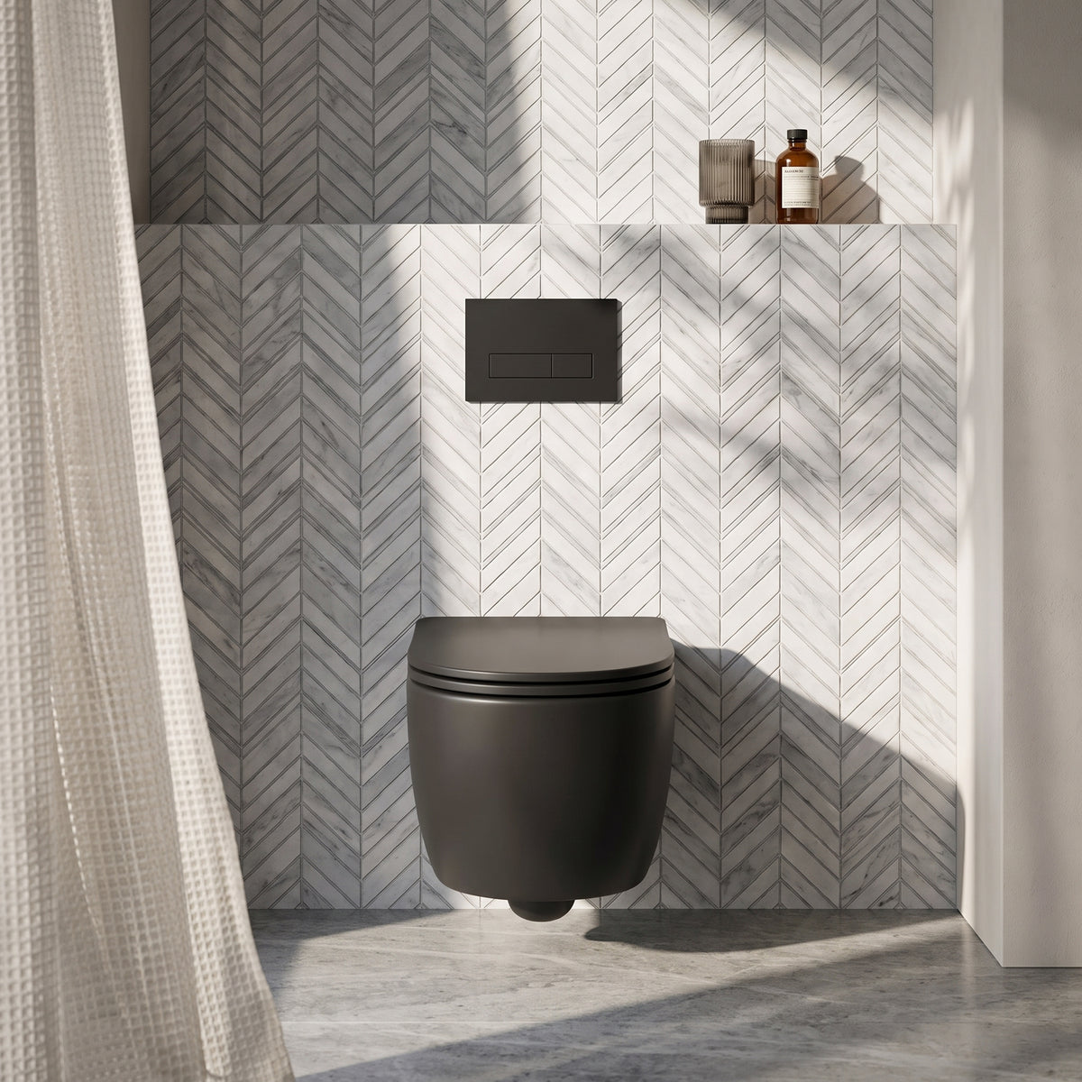 Nera Round Wall Hung Pan with Soft Close Seat