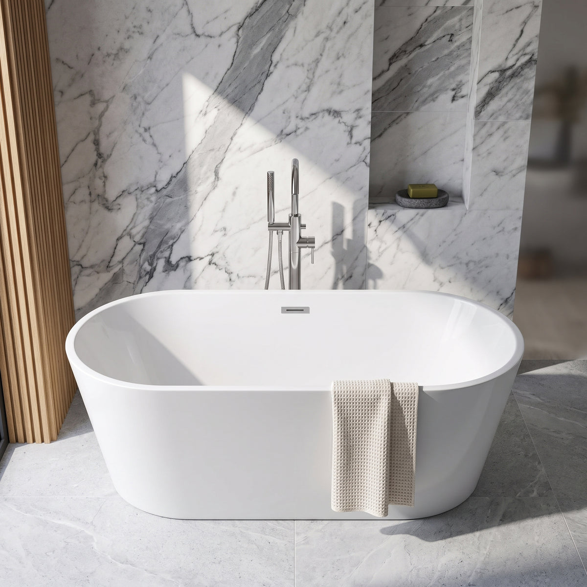 Rivato Luca 1850mm x 850mm x 630mm Gloss White Freestanding Shower Bath