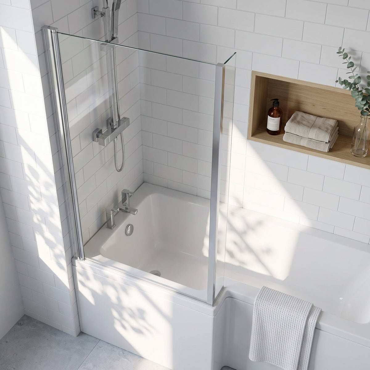 Fairford 6mm L Shaped Shower Bath Screen, Hinged