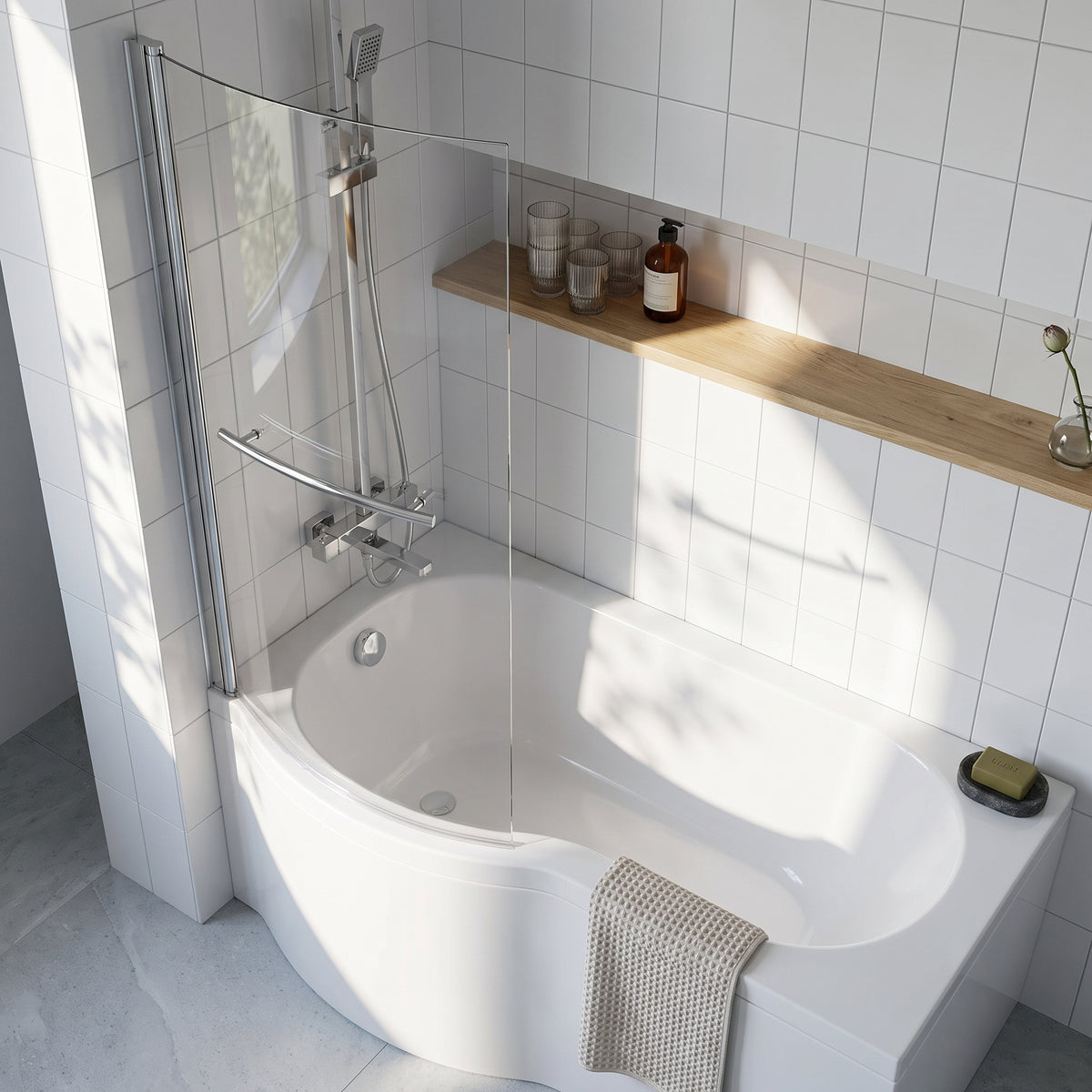 Fairford 6mm P Shaped Shower Bath Screen with Rail