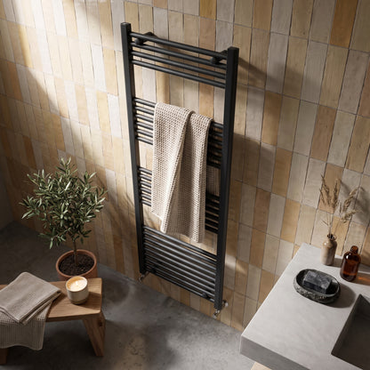 Fairford 600 x 1600mm Straight Matt Black Towel Rail