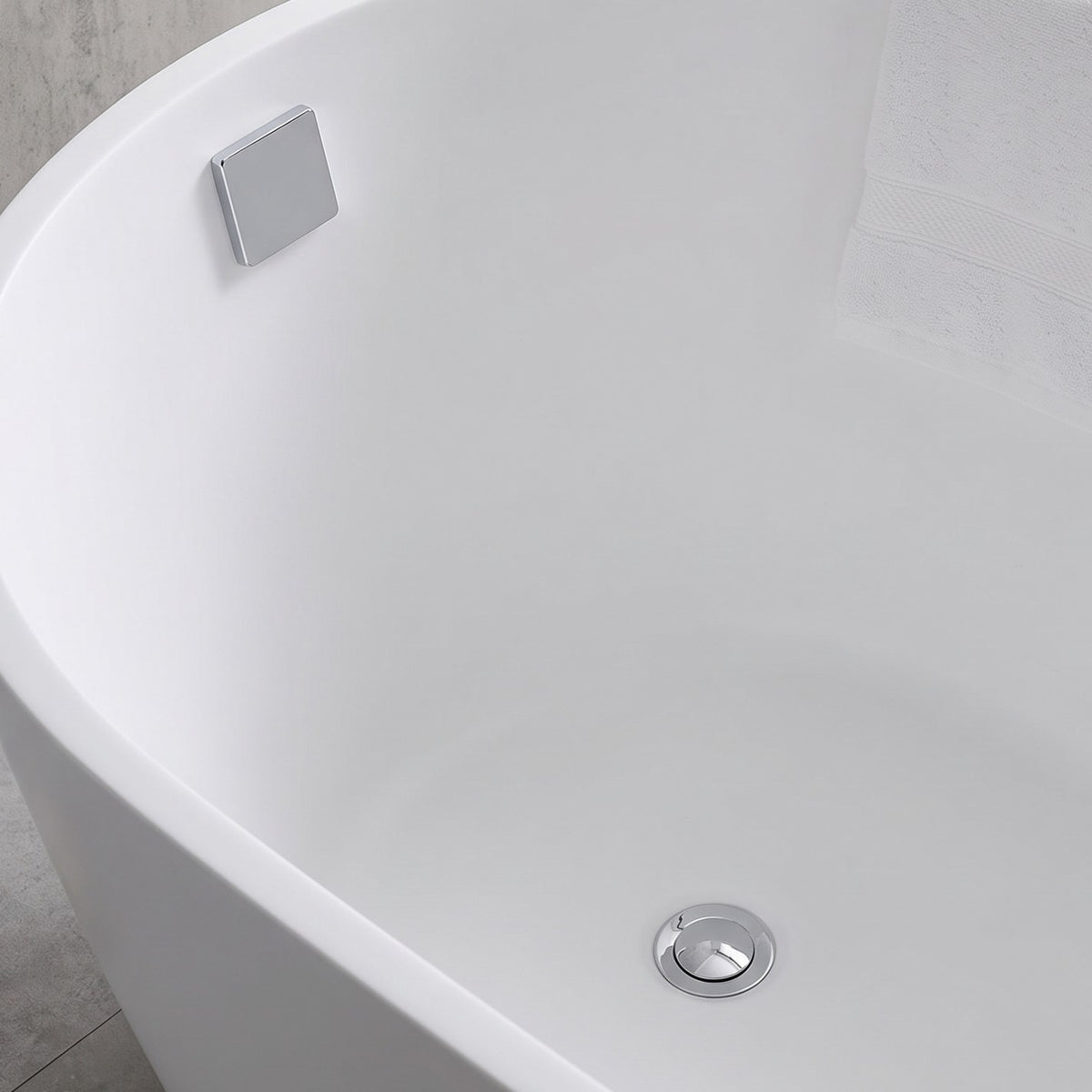 Fairford Square Freeflow Bath Filler