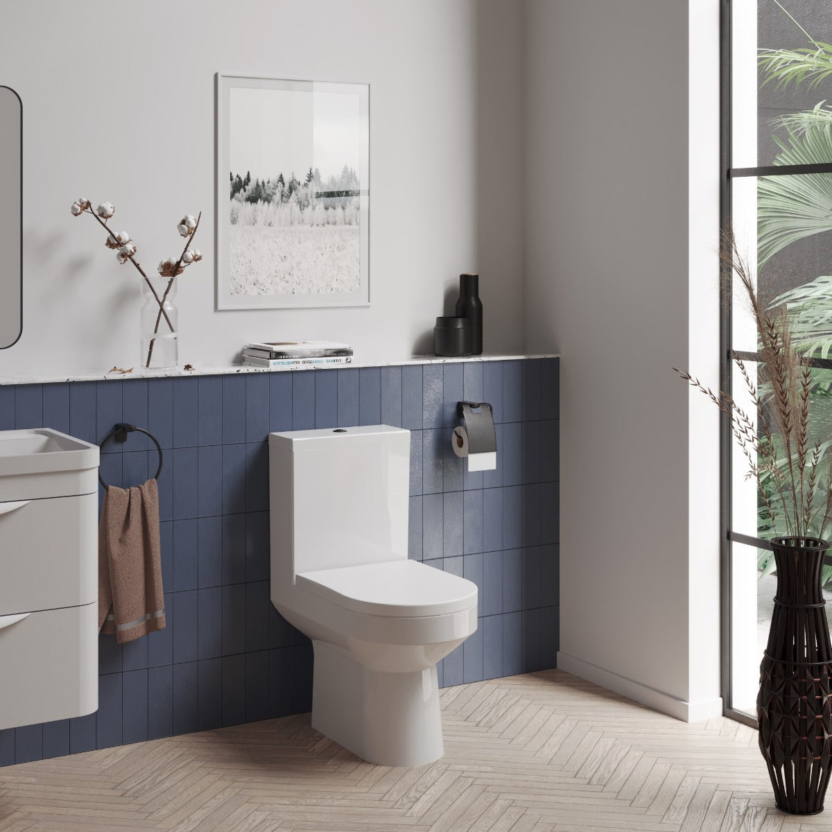 Fairford Gravo Close Coupled Toilet with Soft Close Seat